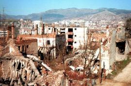 zona della città distrutta dai bombardamenti